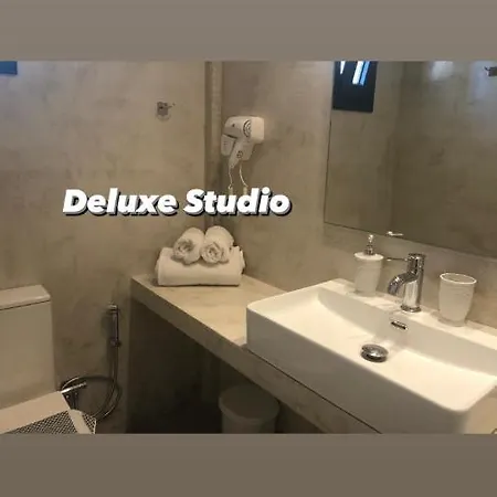 アパート Diomare Kypseli