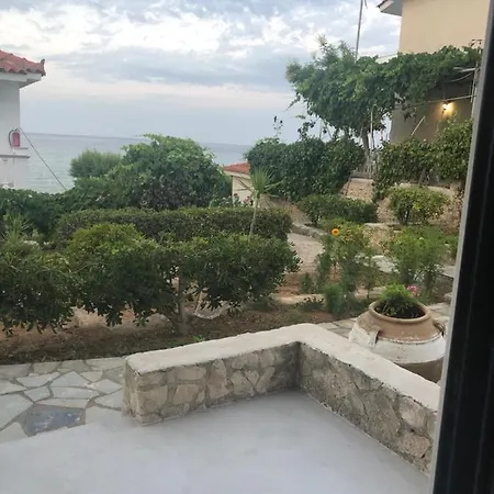Diomare Apartment Kypseli