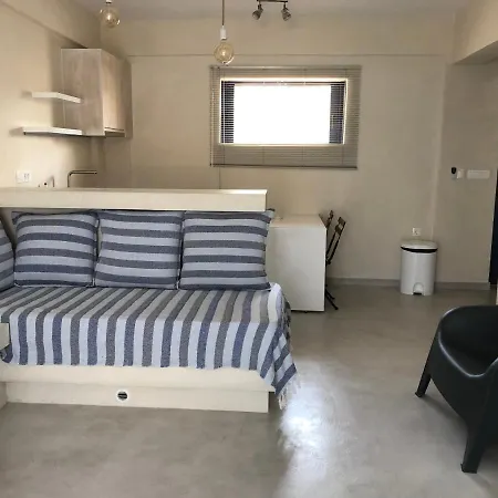 Diomare Apartment Kypseli